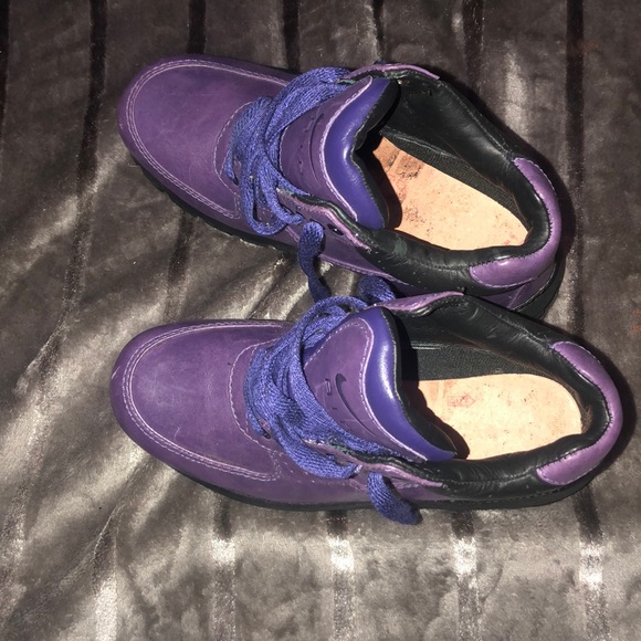 acg purple boots
